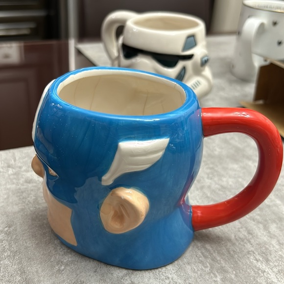 Set of mugs Stormtrooper and Captain America - Picture 9 of 12